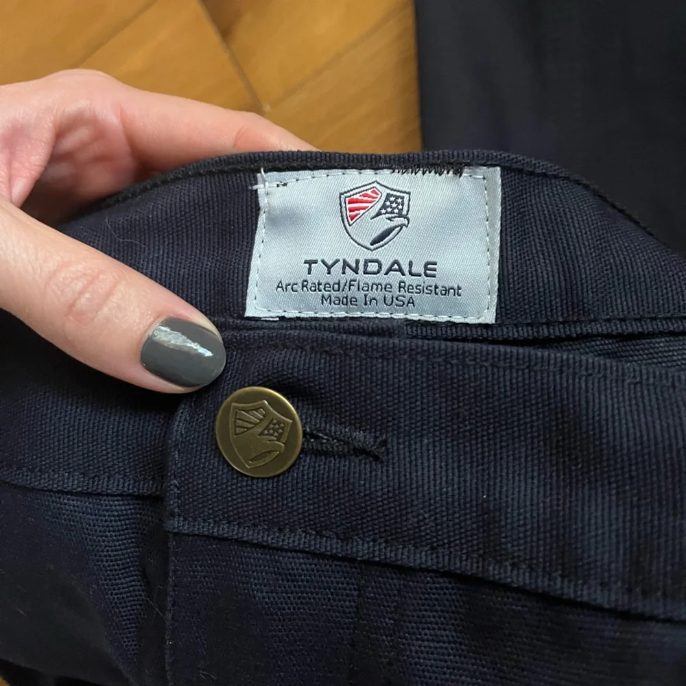 NWT Tyndale Fire resistant work pants in Navy color, size 38x30